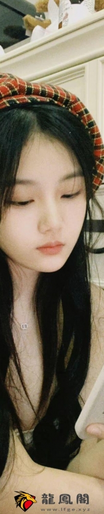 模特出身，极品粉嫩妹子